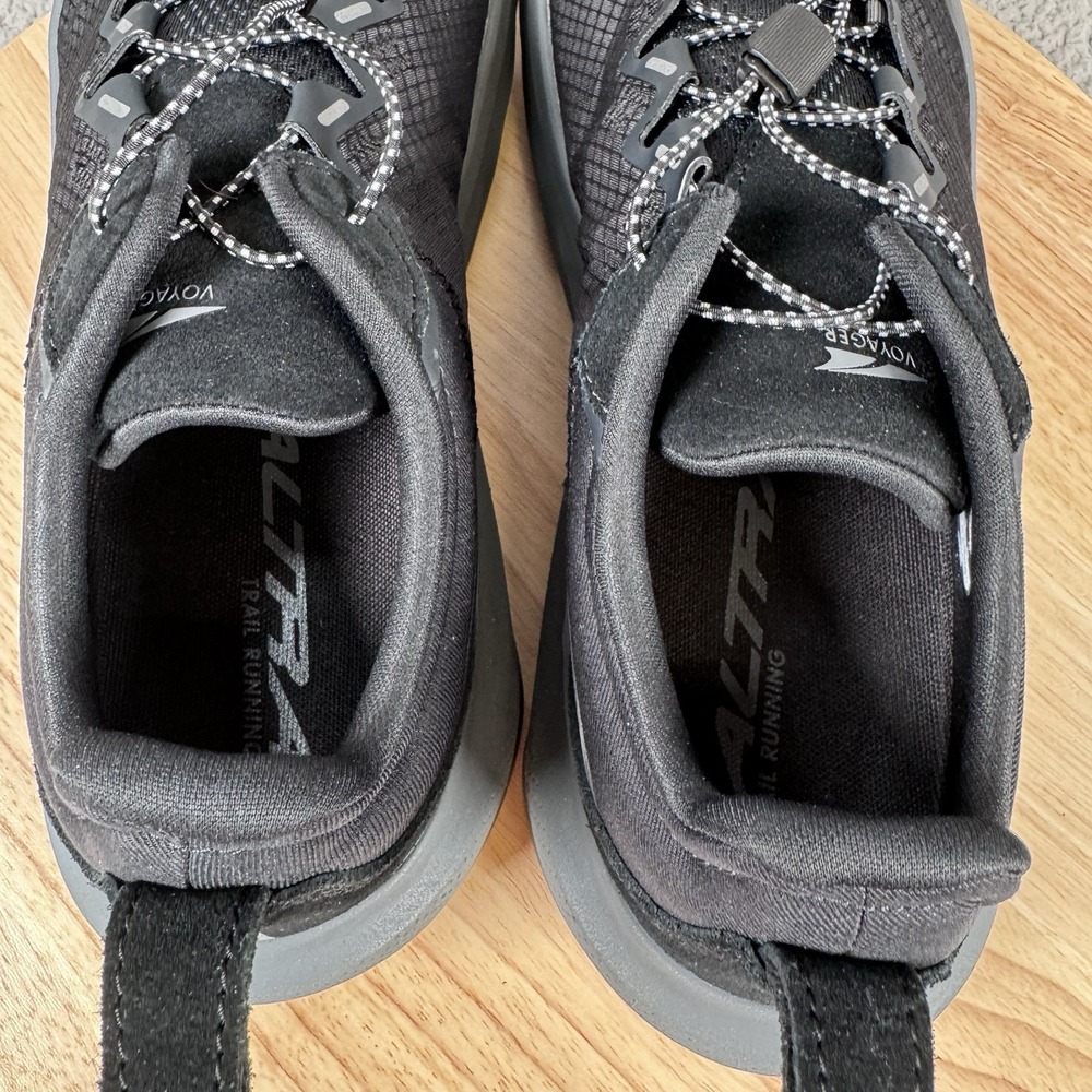 Altra Voyager Mens Size 9.5 Black Vibram Trail Running Hiking Shoes AL0A85SQ001 - Picture 13 of 15